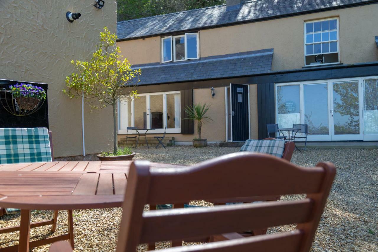 Bodafon Hall Cottages Llandudno Exterior photo